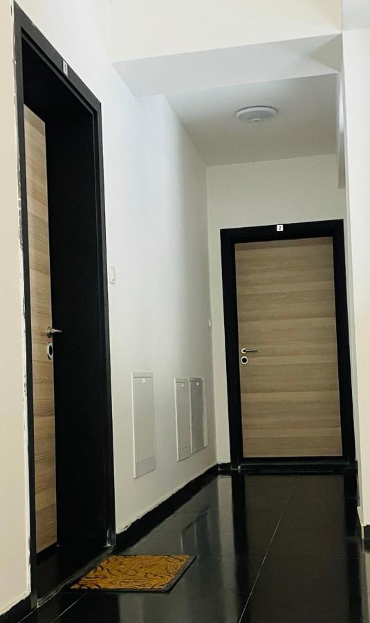 Skopje Boutique Apartments Luaran gambar