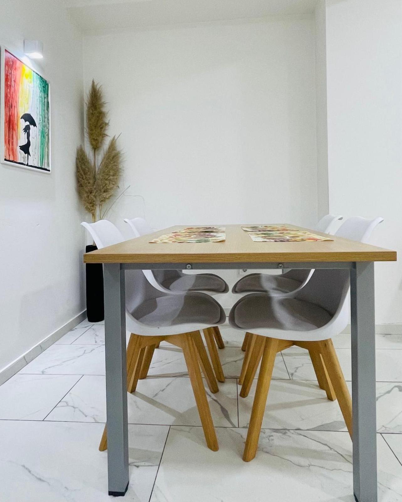 Skopje Boutique Apartments Luaran gambar